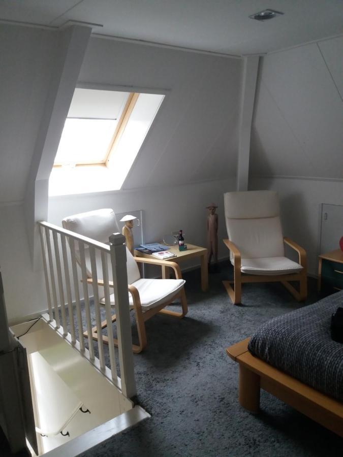 Bed and Breakfast B En B 'T Pekeltje Medemblik Esterno foto